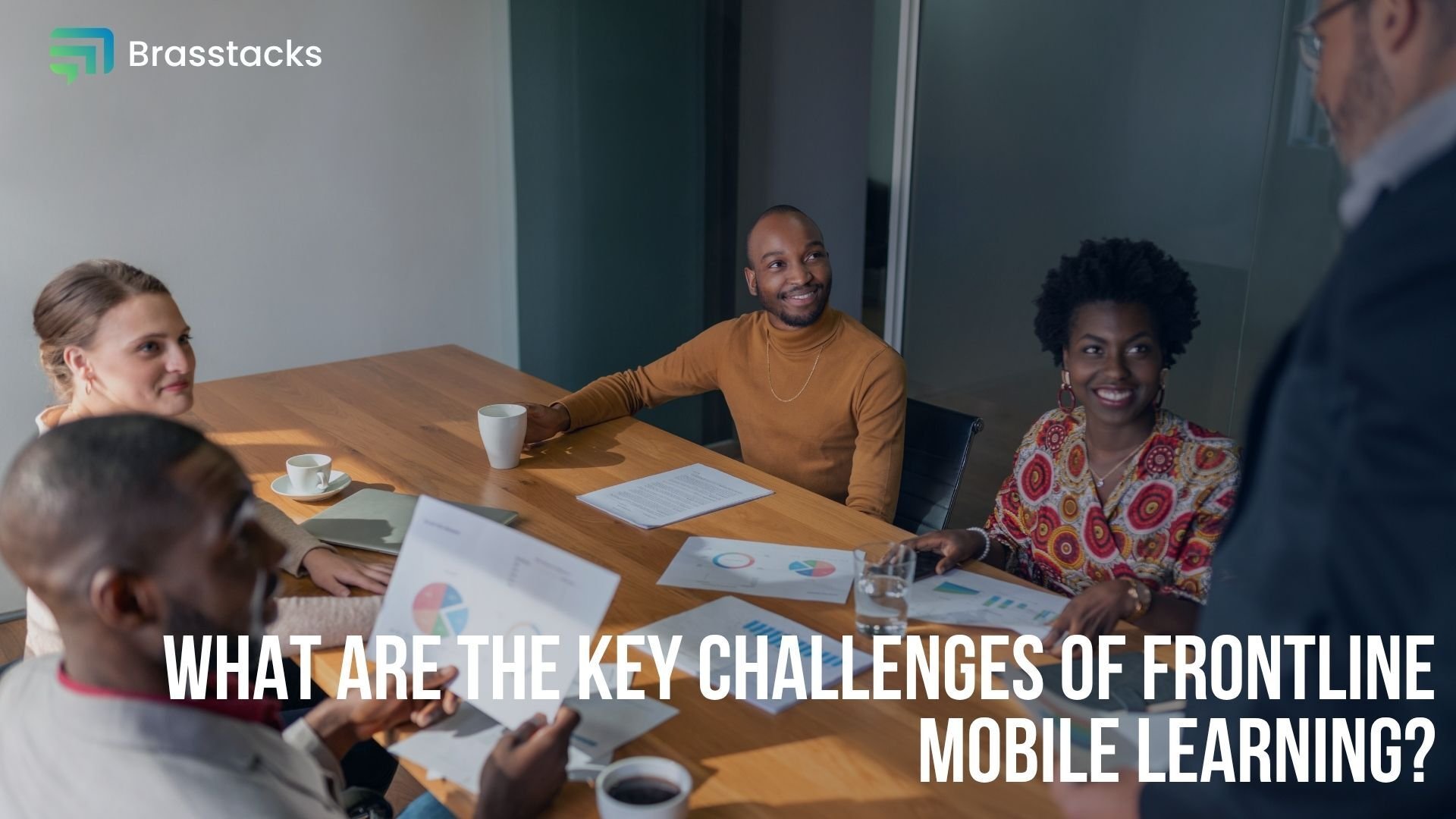 What are the key challenges of frontline mobile training